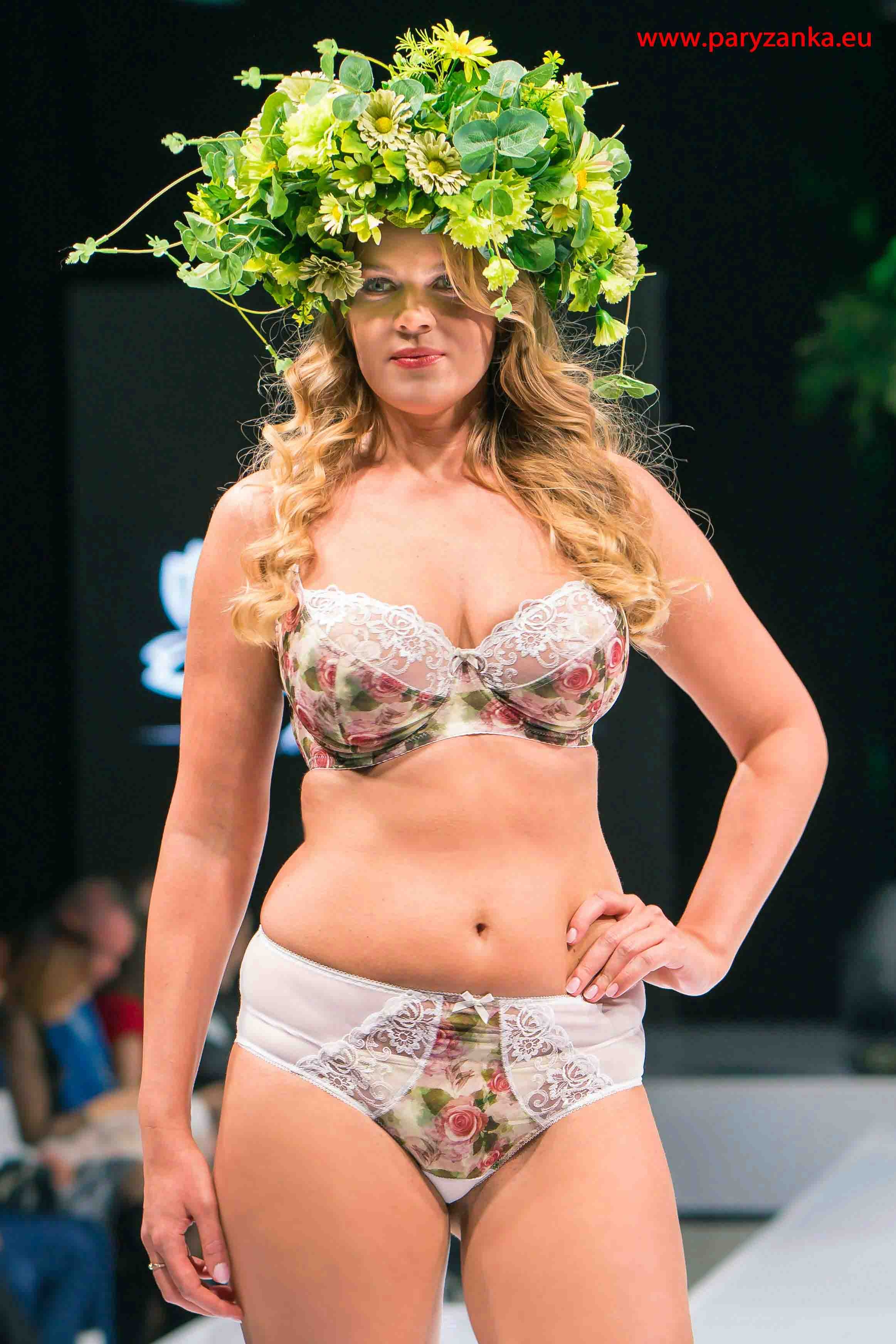 Prezent na Dzień Kobiet Rzeszów